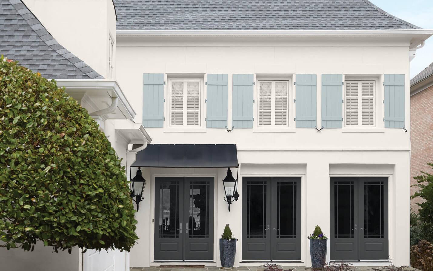 10 Black House Exteriors & Paint Colors You’ll Love Stunning Ideas